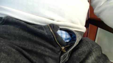 Erik online show from February 23, 2025, 5:07 pm