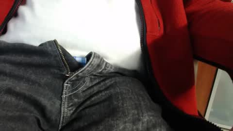 Erik online show from February 28, 2025, 8:09 am