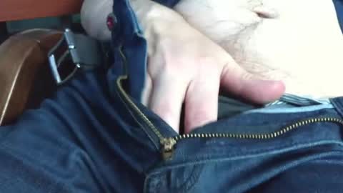 Erik online show from June 21, 2026, 7:22 am