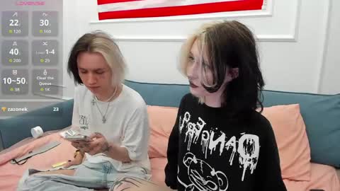 Snapshot of veryraretwins chatting on May 14, 2026, 8:48 pm veryraretwins online show from May 14, 2026, 8:48 pm