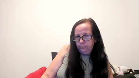 verysassypeachgoddess online show from January 6, 2026, 3:32 am