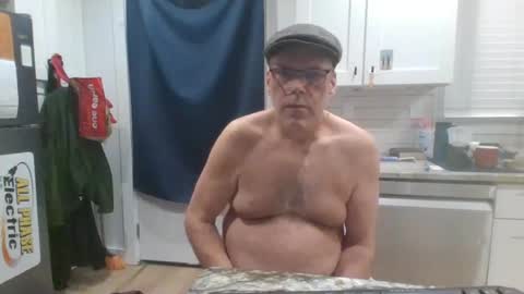 Snapshot of verysmallpeni chatting on January 22, 2025, 2:15 am verysmallpeni online show from January 22, 2025, 2:15 am