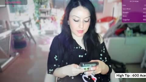 vesafine online show from March 23, 2026, 1:53 am