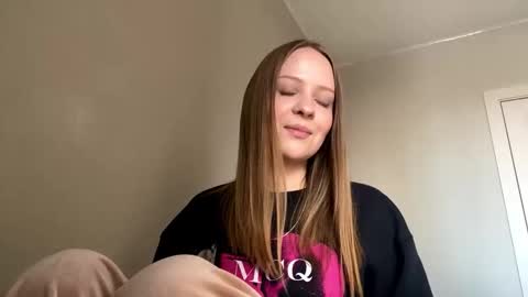 Snapshot of vestabriner chatting on March 19, 2026, 8:18 am Maya online show from March 19, 2026, 8:18 am