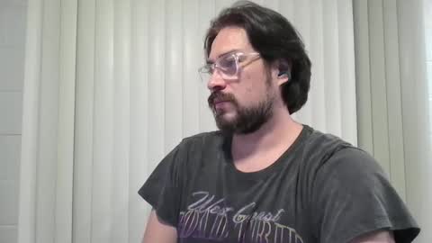 Snapshot of vesturelove chatting on November 26, 2025, 2:34 am vesturelove online show from November 26, 2025, 2:34 am