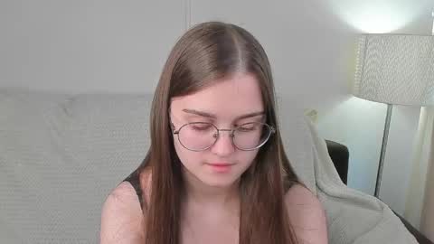 Emma  Sofa online show from May 27, 2026, 9:17 am