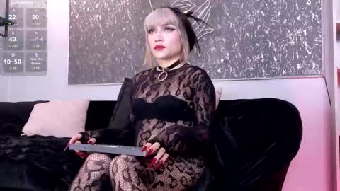 Snapshot of vex_manson chatting on May 8, 2026, 7:19 pm Vex online show from May 8, 2026, 7:19 pm