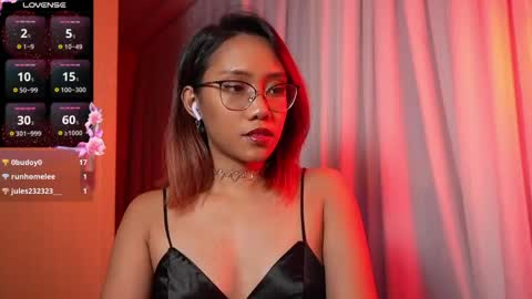 Vexa Nyx online show from June 3, 2026, 2:44 pm