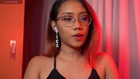 Vexa Nyx online show from June 5, 2026, 1:28 pm