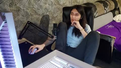 vialeras online show from December 22, 2024, 2:39 am