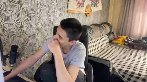 vialeras online show from February 15, 2025, 4:25 am