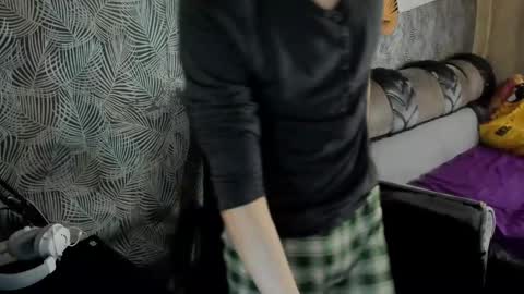 vialeras online show from March 7, 2025, 9:51 am