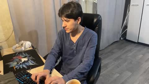 vialeras online show from November 1, 2025, 2:13 am