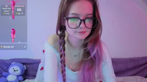 Snapshot of vialeta_baby_ chatting on February 28, 2026, 9:27 pm vialeta_baby_ online show from February 28, 2026, 9:27 pm