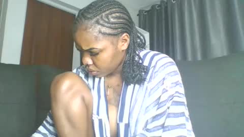 tasha online show from October 5, 2025, 6:12 am