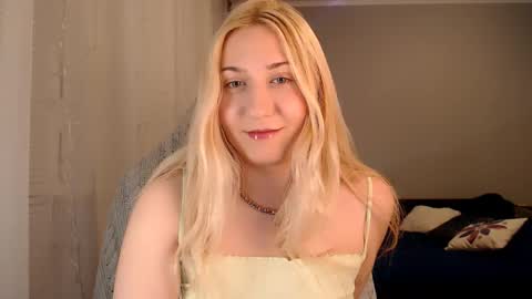 Amelia online show from November 11, 2025, 5:24 pm