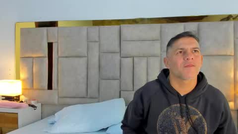 Snapshot of vicesweet chatting on February 6, 2026, 4:06 am antonia y andrew online show from February 6, 2026, 4:06 am