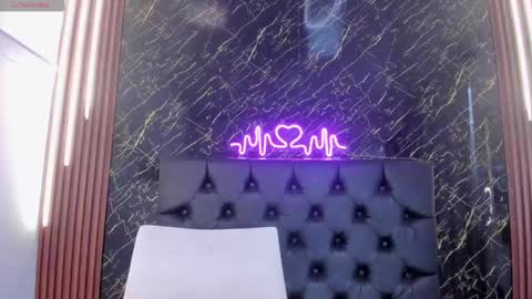 Vichy  Everyday From 1400 to 2130 Col Time online show from October 25, 2025, 7:52 pm