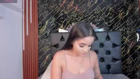 Vichy  Everyday From 1400 to 2130 Col Time online show from November 28, 2025, 7:38 pm