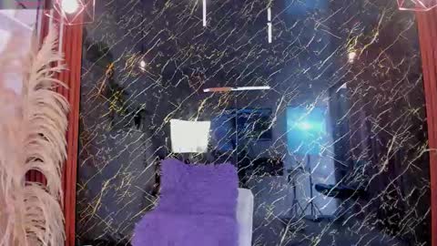 Snapshot of vichy_evans chatting on February 23, 2026, 7:11 pm Vichy Everyday From 1400 to 2130 Col Time online show from February 23, 2026, 7:11 pm