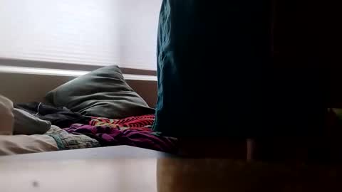 viciouzz1 online show from November 17, 2025, 8:03 pm