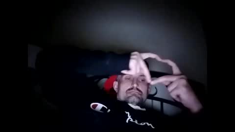 viciouzz1 online show from December 3, 2025, 8:12 am