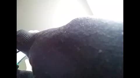 viciouzz1 online show from December 3, 2025, 9:35 pm