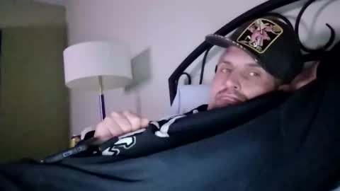 viciouzz1 online show from December 17, 2025, 6:30 am