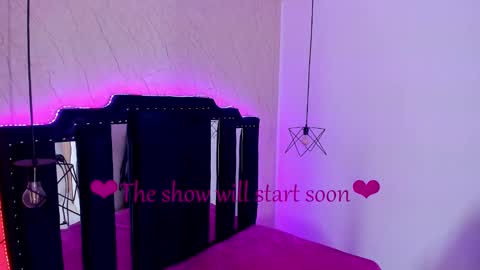 Snapshot of vick_daves chatting on October 10, 2025, 11:20 am vick_daves online show from October 10, 2025, 11:20 am