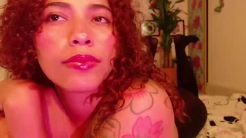 Snapshot of vicky_crazy chatting on March 11, 2025, 2:43 am Vicky online show from March 11, 2025, 2:43 am