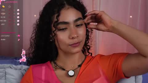 vicky_curly online show from October 12, 2025, 5:23 pm