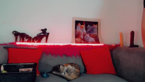 vicky_gill_ online show from October 17, 2025, 7:49 pm