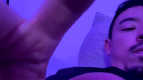 Snapshot of vicky_tomy69 chatting on November 10, 2025, 3:38 am Samy y tomy online show from November 10, 2025, 3:38 am