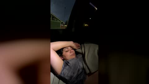 vickycummin online show from December 20, 2025, 1:02 am