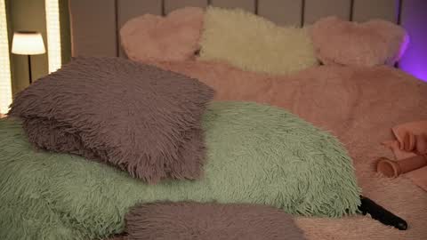 vickysecret96 online show from January 27, 2025, 9:22 pm