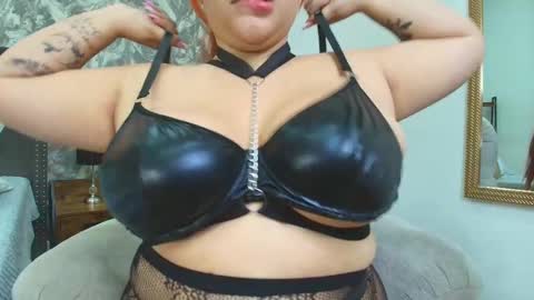 Victhoria red online show from March 2, 2026, 7:21 pm