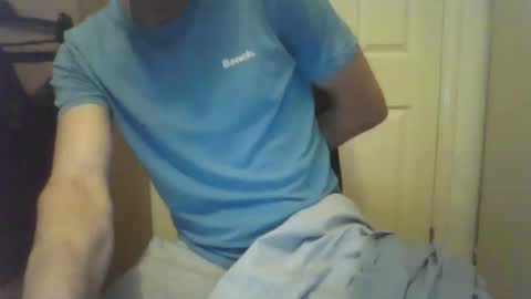 victor_1486 online show from December 13, 2025, 11:54 pm