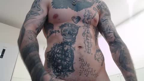 Snapshot of victor_rhino chatting on February 11, 2026, 9:31 pm Victor rhinoff online show from February 11, 2026, 9:31 pm