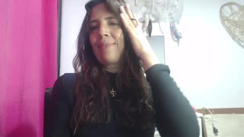 Snapshot of victoria25_meester chatting on January 31, 2025, 9:26 pm Hi guys Im victoria Be the one who can control me in PVT online show from January 31, 2025, 9:26 pm