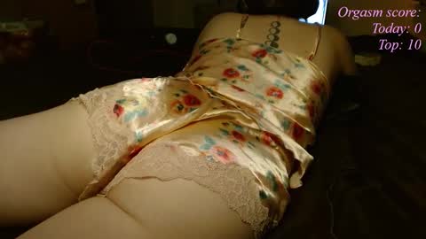 Snapshot of victoria97 chatting on November 10, 2025, 4:39 pm Victoria97 online show from November 10, 2025, 4:39 pm