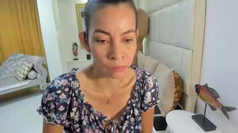 Snapshot of victoria__grey_ chatting on March 23, 2026, 7:07 pm Victoria grey online show from March 23, 2026, 7:07 pm