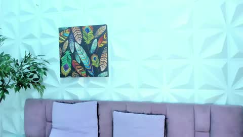 Snapshot of victoria_colemann chatting on February 14, 2025, 2:54 pm Victoria online show from February 14, 2025, 2:54 pm