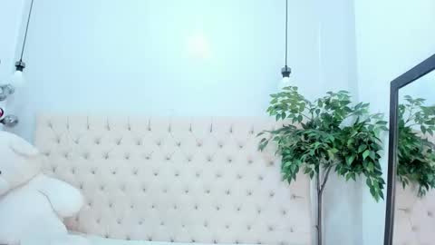 Snapshot of victoria_colemann chatting on March 19, 2026, 6:12 pm Victoria online show from March 19, 2026, 6:12 pm