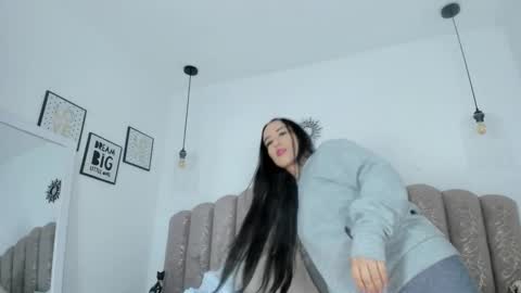 Snapshot of victoria_cooper3 chatting on September 14, 2025, 11:31 am valentina online show from September 14, 2025, 11:31 am