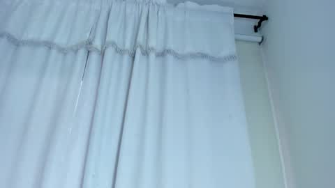 Snapshot of victoria_cooper3 chatting on September 27, 2025, 11:37 am valentina online show from September 27, 2025, 11:37 am