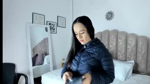 Snapshot of victoria_cooper3 chatting on October 12, 2025, 10:25 am valentina online show from October 12, 2025, 10:25 am