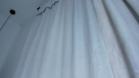 Snapshot of victoria_cooper3 chatting on October 19, 2025, 11:33 am valentina online show from October 19, 2025, 11:33 am