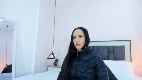 Snapshot of victoria_cooper3 chatting on November 23, 2025, 9:31 am valentina online show from November 23, 2025, 9:31 am