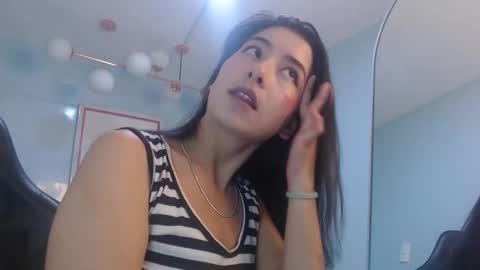 Snapshot of victoria_hernandez_t chatting on February 28, 2026, 1:45 pm Victoria online show from February 28, 2026, 1:45 pm