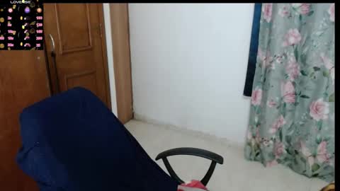 Snapshot of victoria_milf06 chatting on March 2, 2026, 8:21 am victoria online show from March 2, 2026, 8:21 am